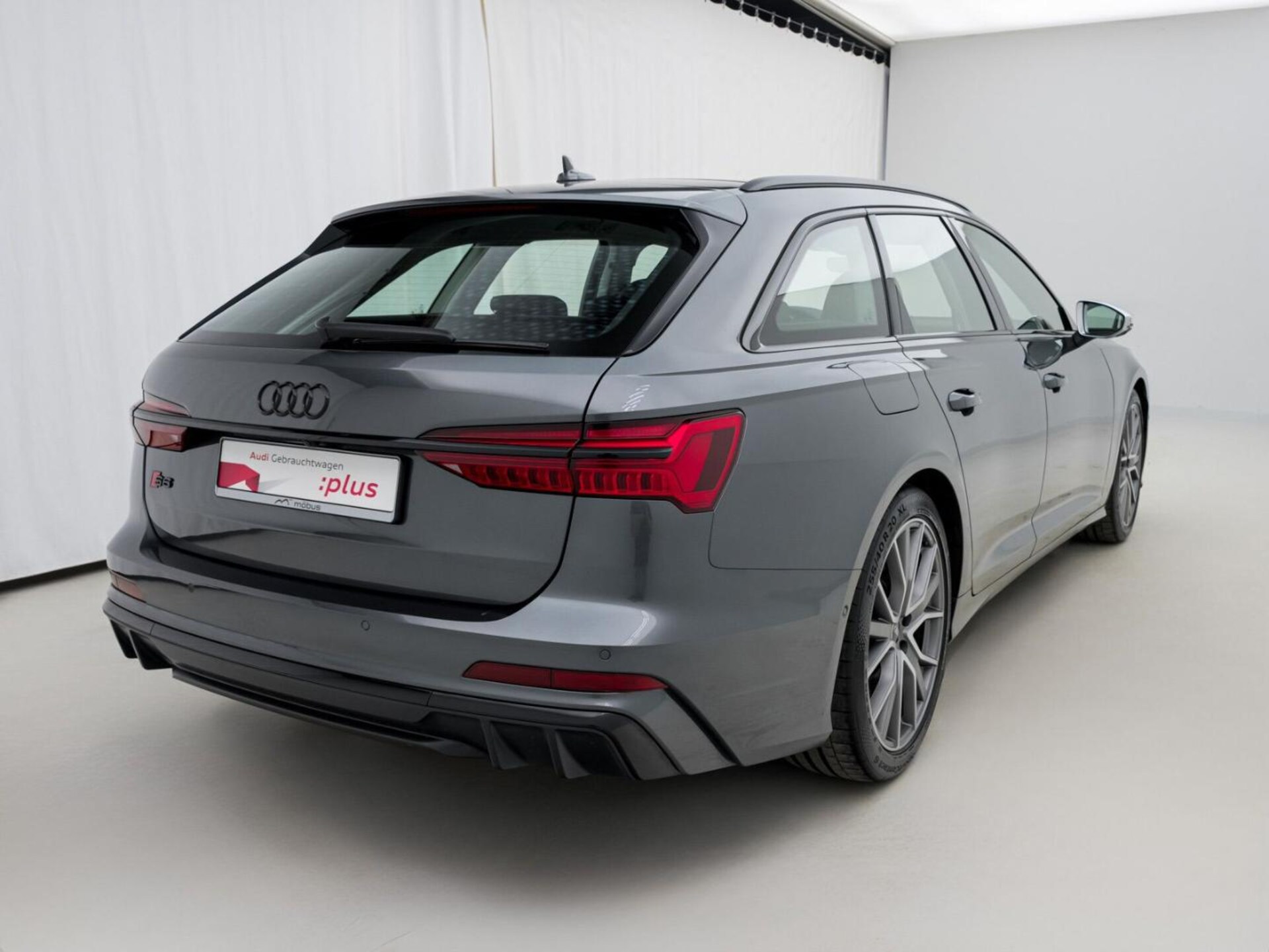 Audi S6 Avant