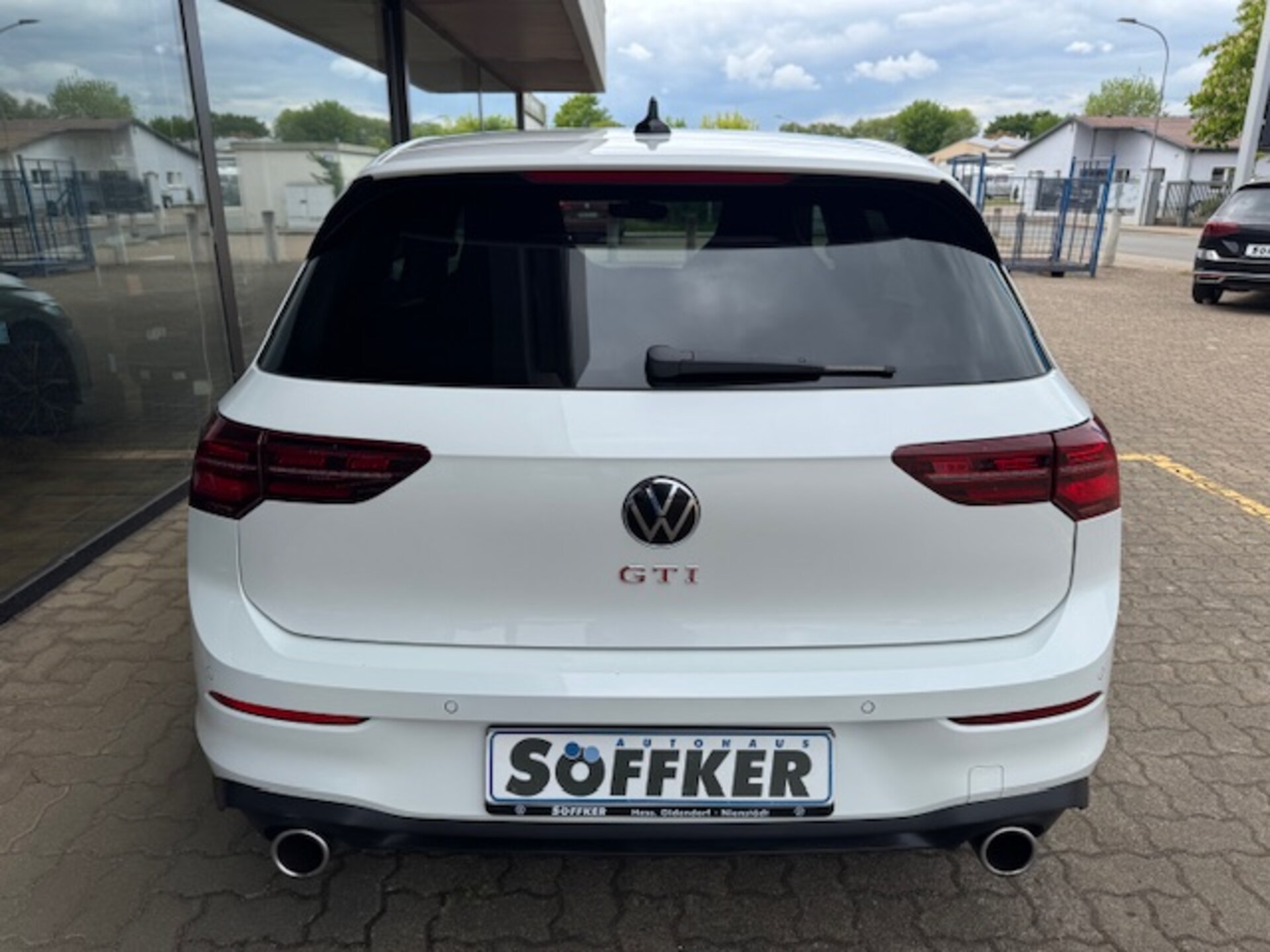 Volkswagen Golf GTI