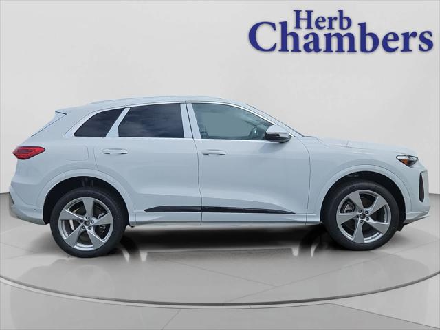 2025 Audi Q5 Premium Plus - Photo 10