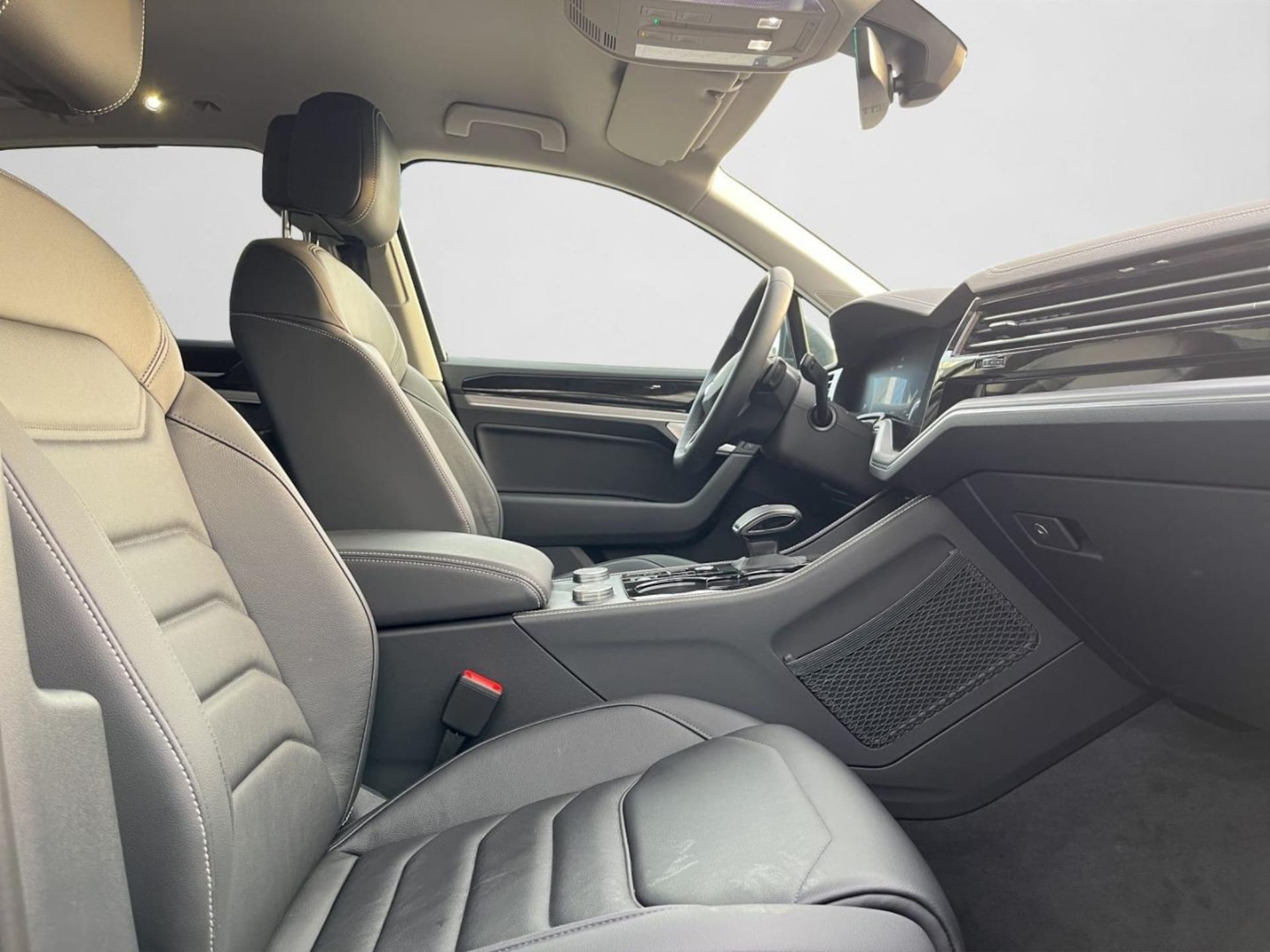 Volkswagen Touareg Basis-Modell