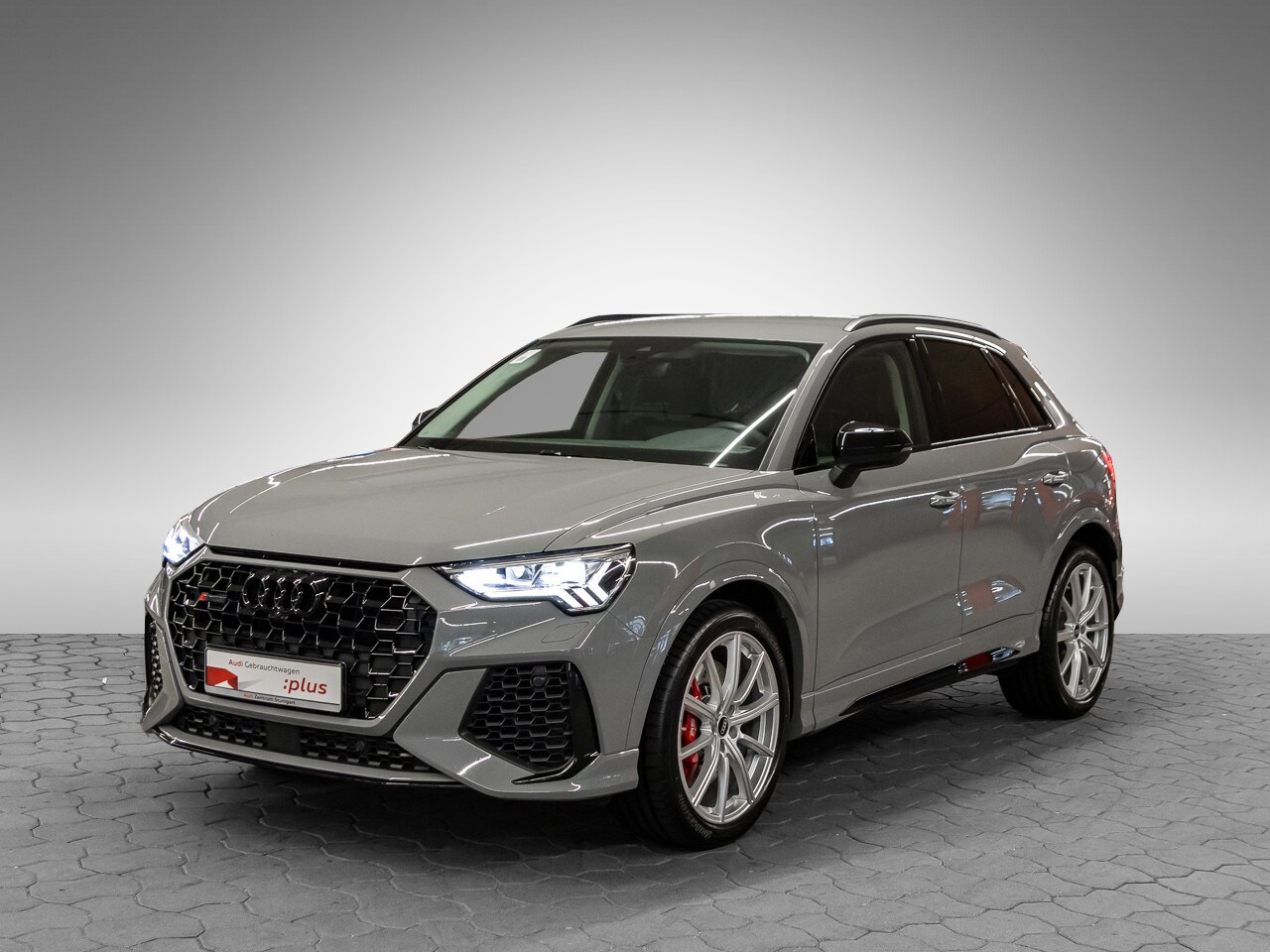 Image about Audi RS Q3 TFSI quattro S tronic