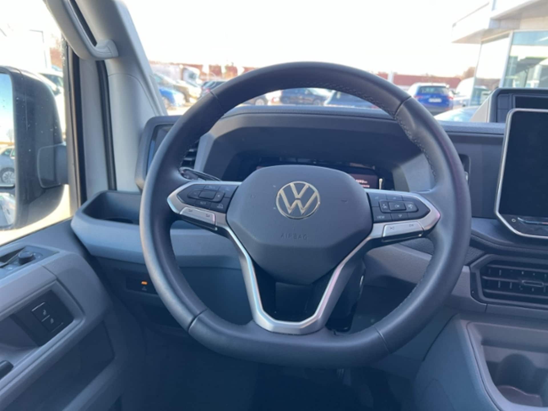 Volkswagen Crafter Kasten mittlerer Radstand