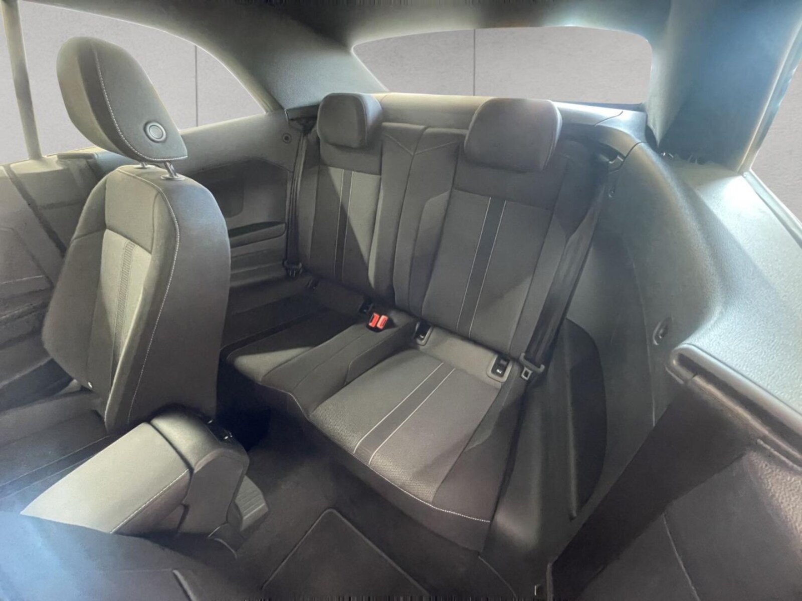 Volkswagen T-Roc Cabriolet – Bild 18