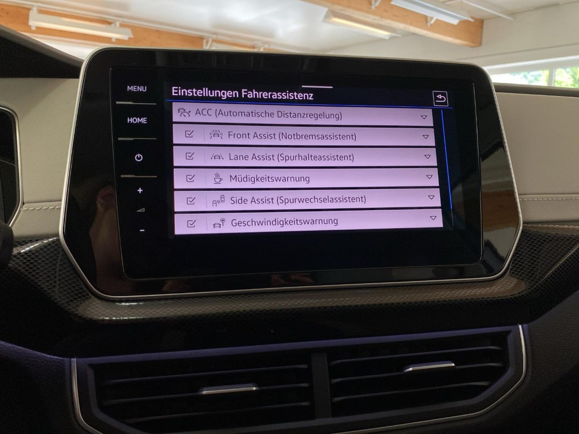 Volkswagen T-Cross Style