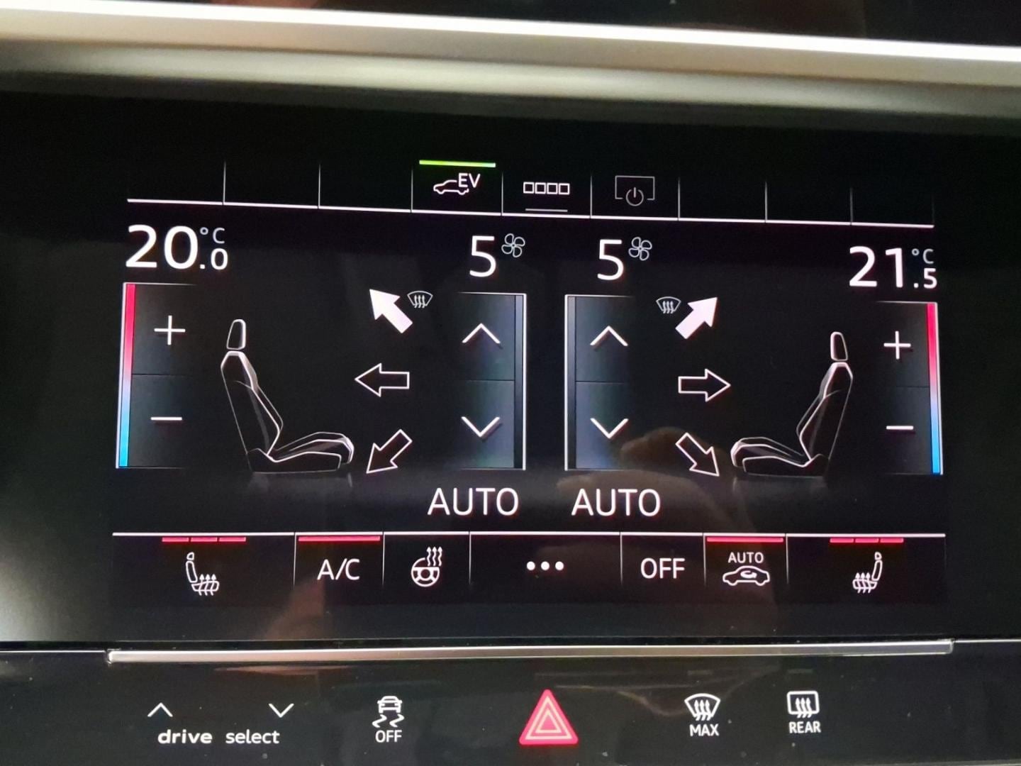 Bild über Audi A6 Limousine TFSI e S line 50 TFSI e quattro S tronic - für weitere Informationen kontaktieren Sie den Audi Partner