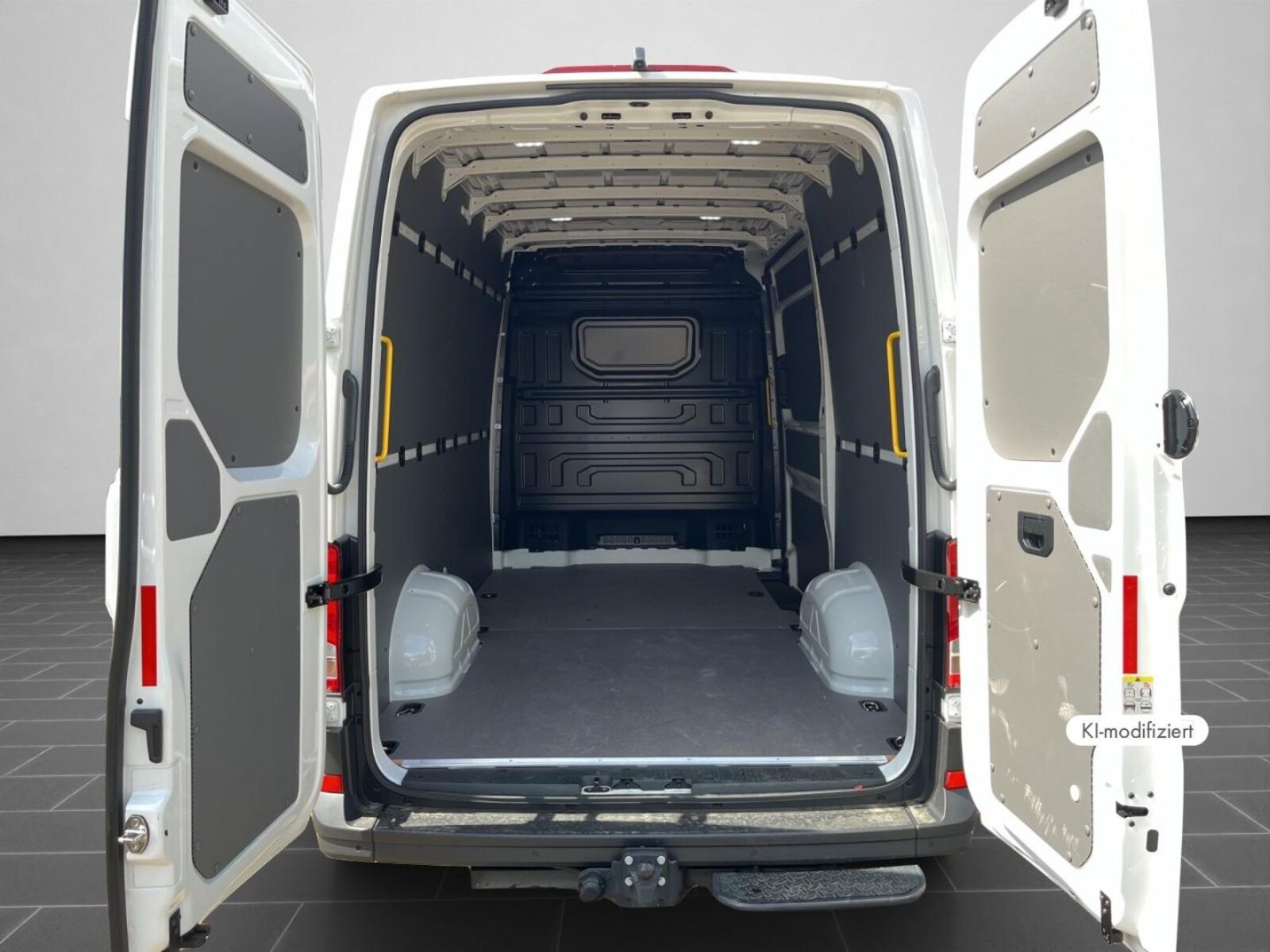 Volkswagen Crafter Kasten mittlerer Radstand – Bild 15