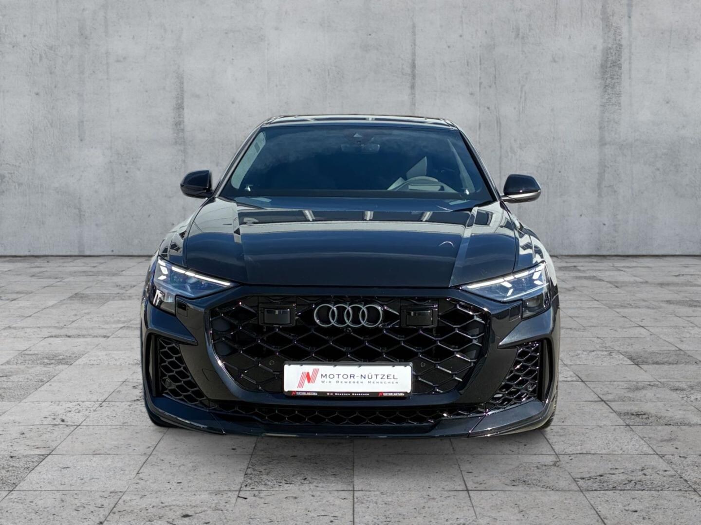 Bild über Audi RS Q8 SUV TFSI quattro tiptronic - für weitere Informationen kontaktieren Sie den Audi Partner