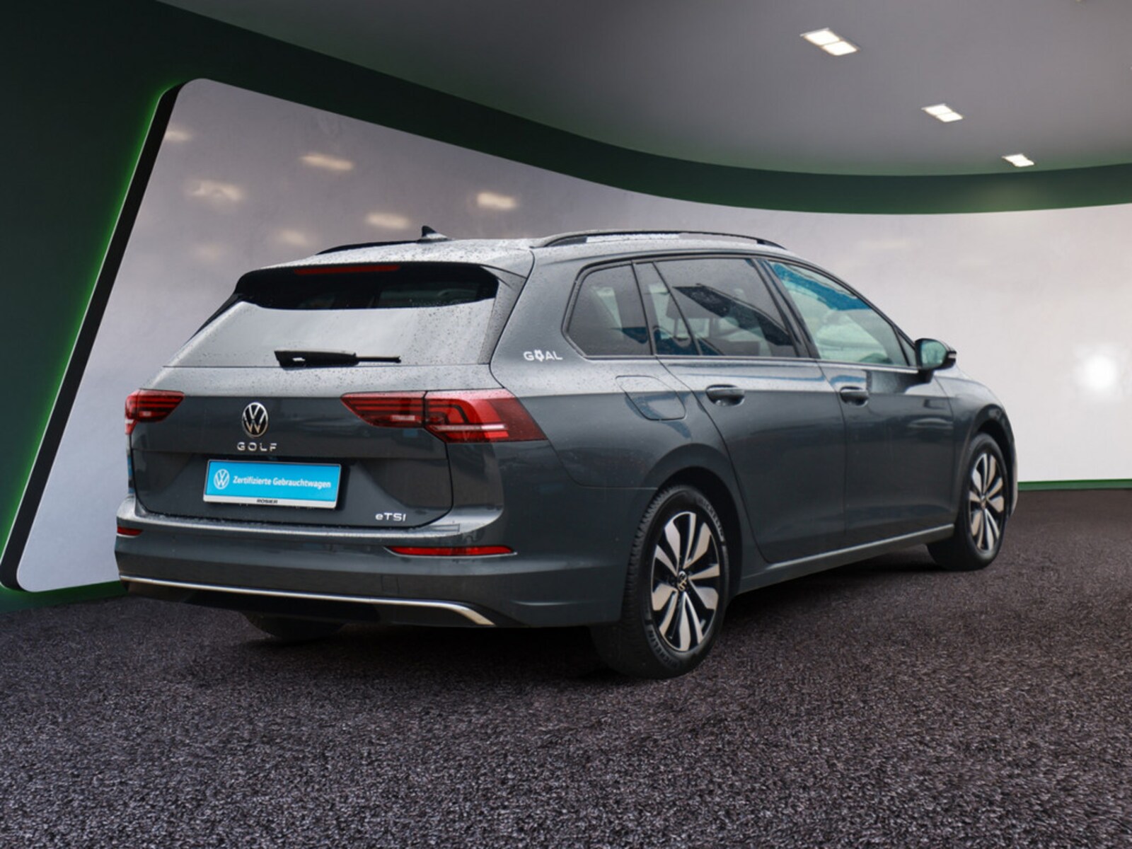 Volkswagen Golf Variant – Bild 3