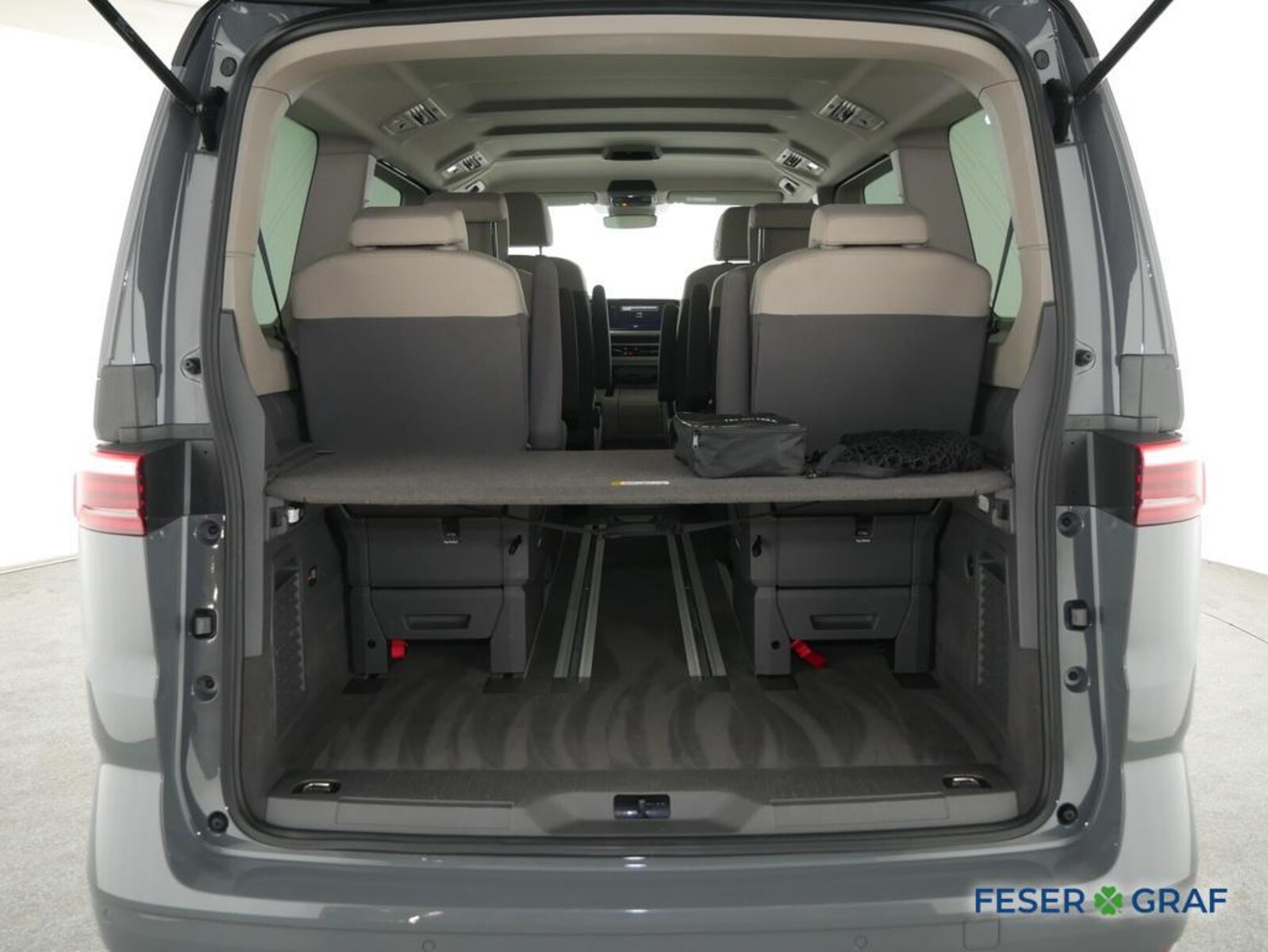 Volkswagen Multivan Langversion – Bild 8