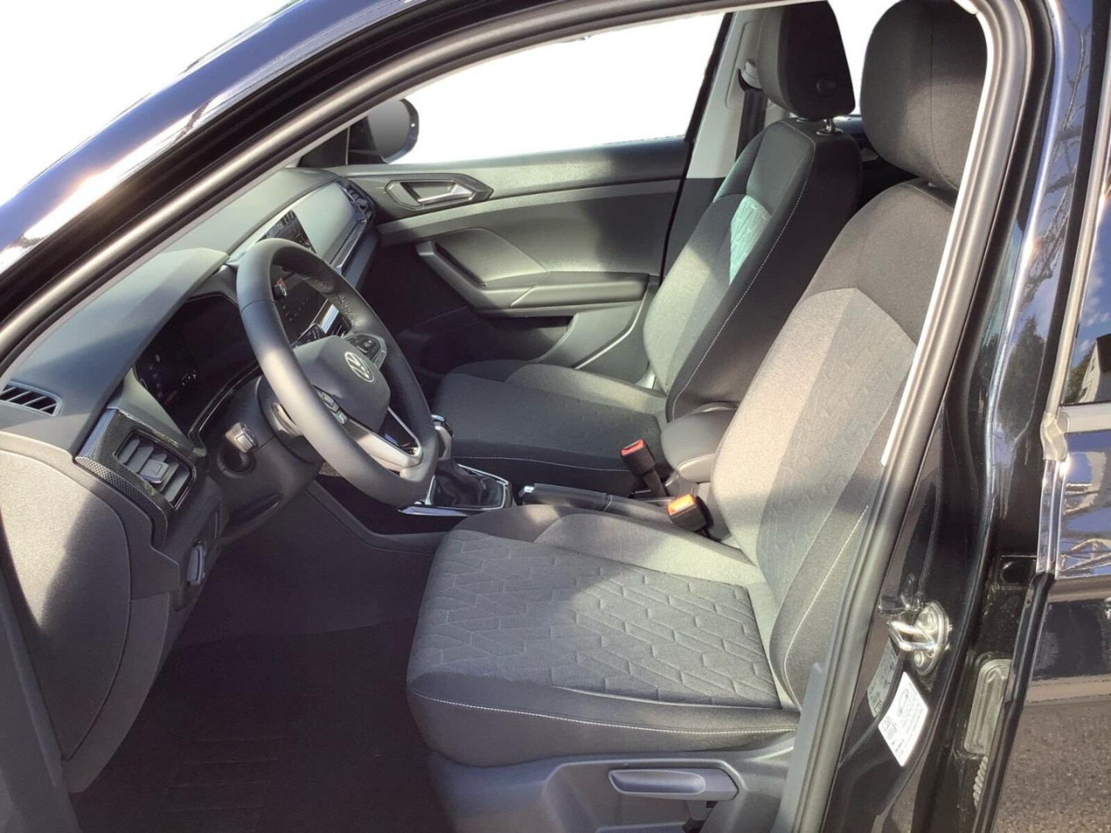 Volkswagen T-Cross – Bild 8