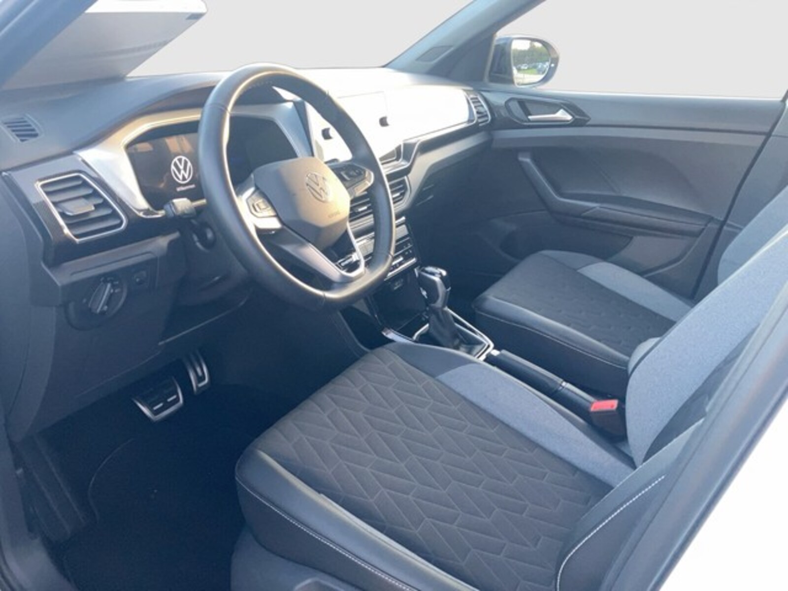 Volkswagen T-Cross – Bild 9