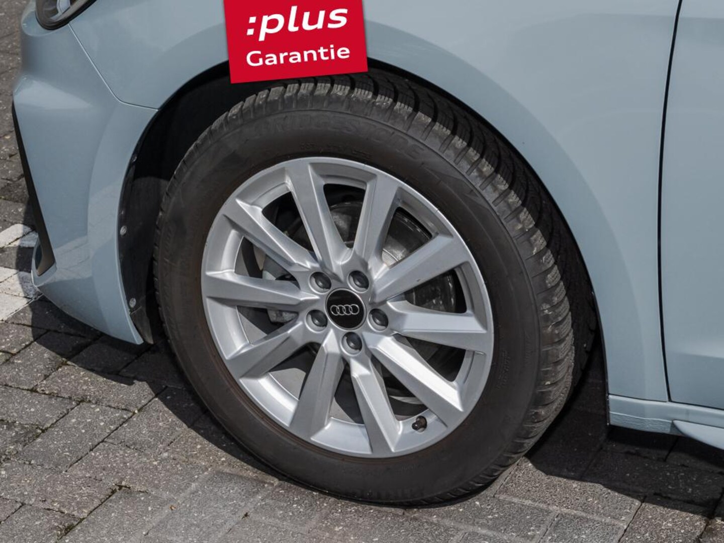 Bild über Audi A1 Sportback S line 25 TFSI S tronic - für weitere Informationen kontaktieren Sie den Audi Partner