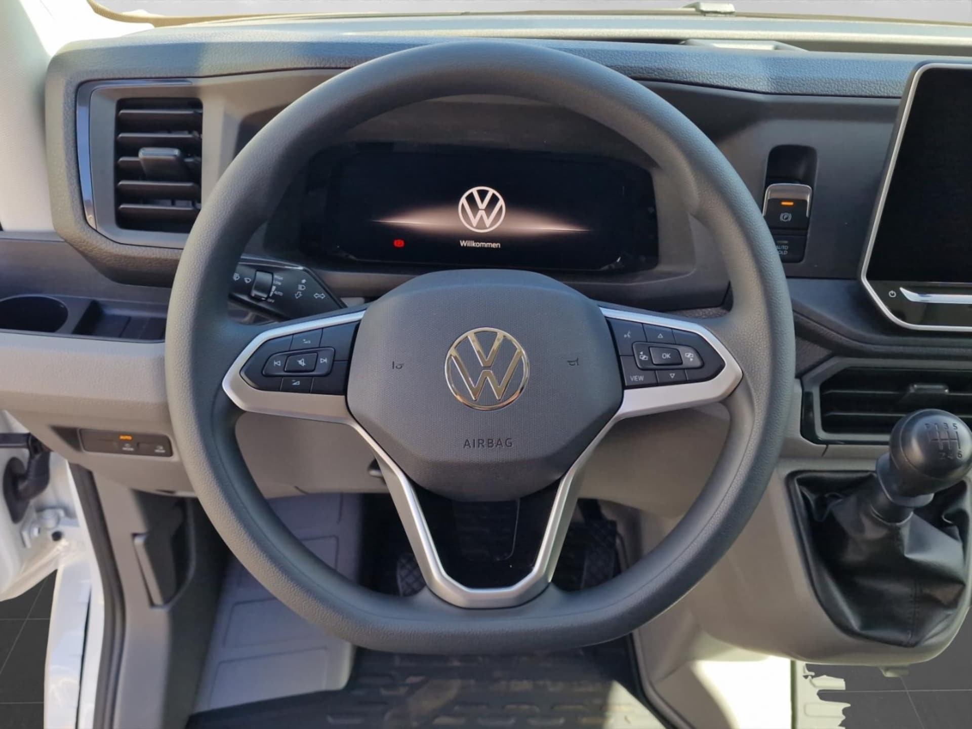 Volkswagen Crafter Kasten mittlerer Radstand