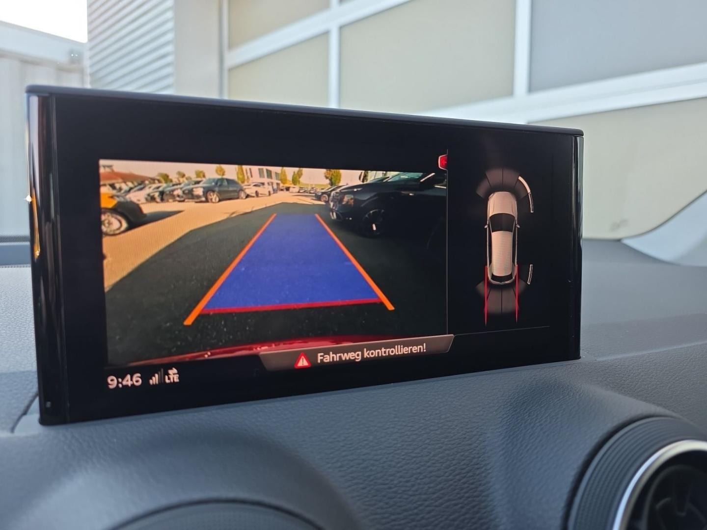 Bild über Audi Q2 advanced 35 TFSI S tronic - für weitere Informationen kontaktieren Sie den Audi Partner