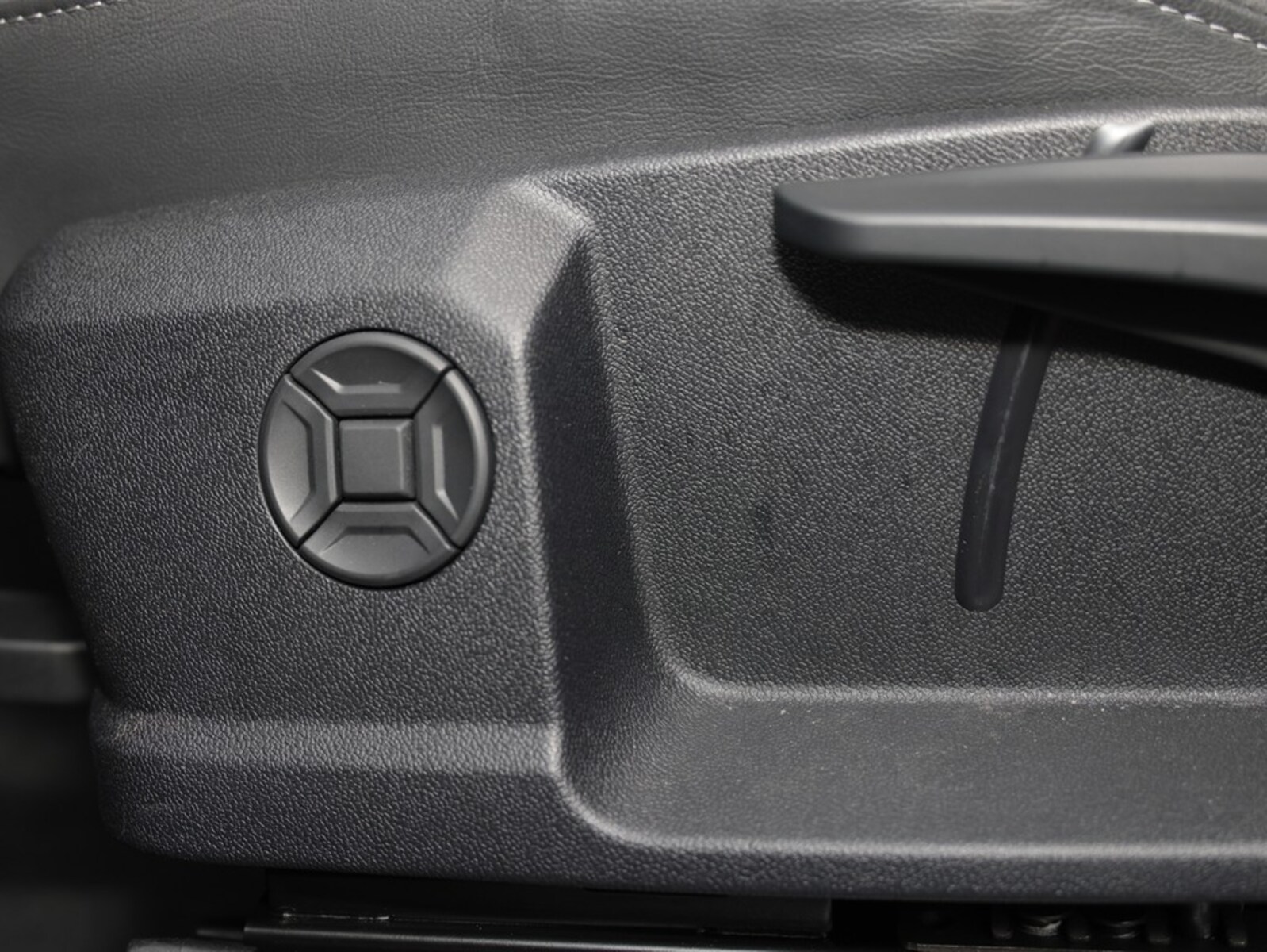 Audi Q3 – Bild 8
