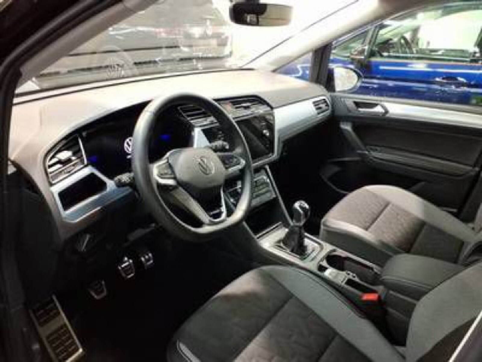 Volkswagen Touran – Bild 4