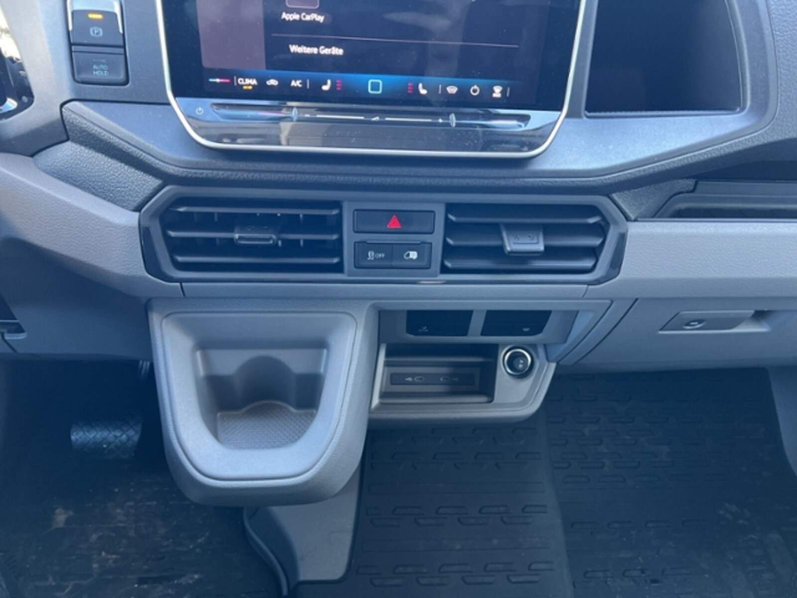 Volkswagen Crafter Kasten mittlerer Radstand – Bild 14