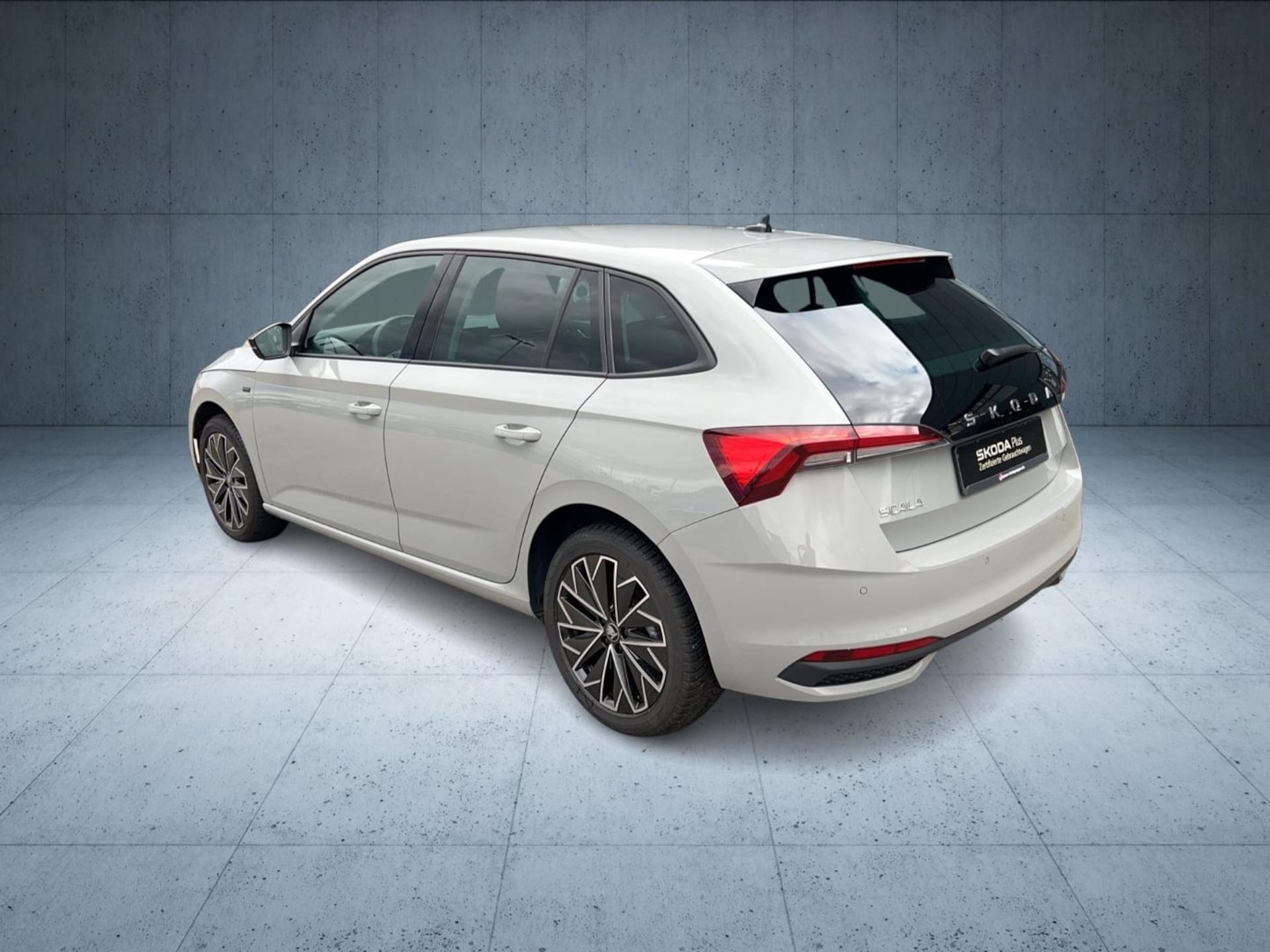 Skoda Scala Tour