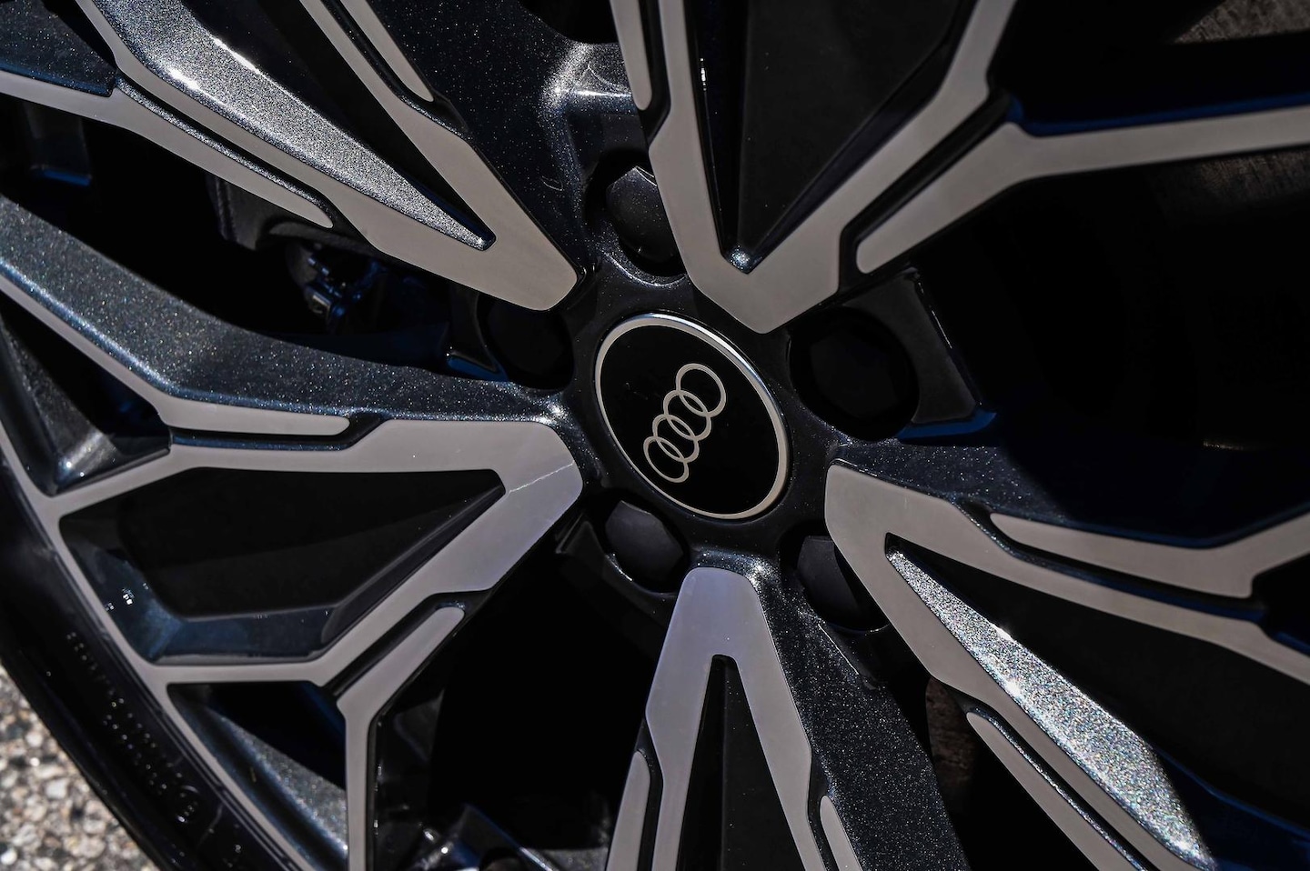 Image about Audi Q5 SUV TDI quattro 150 kW sport