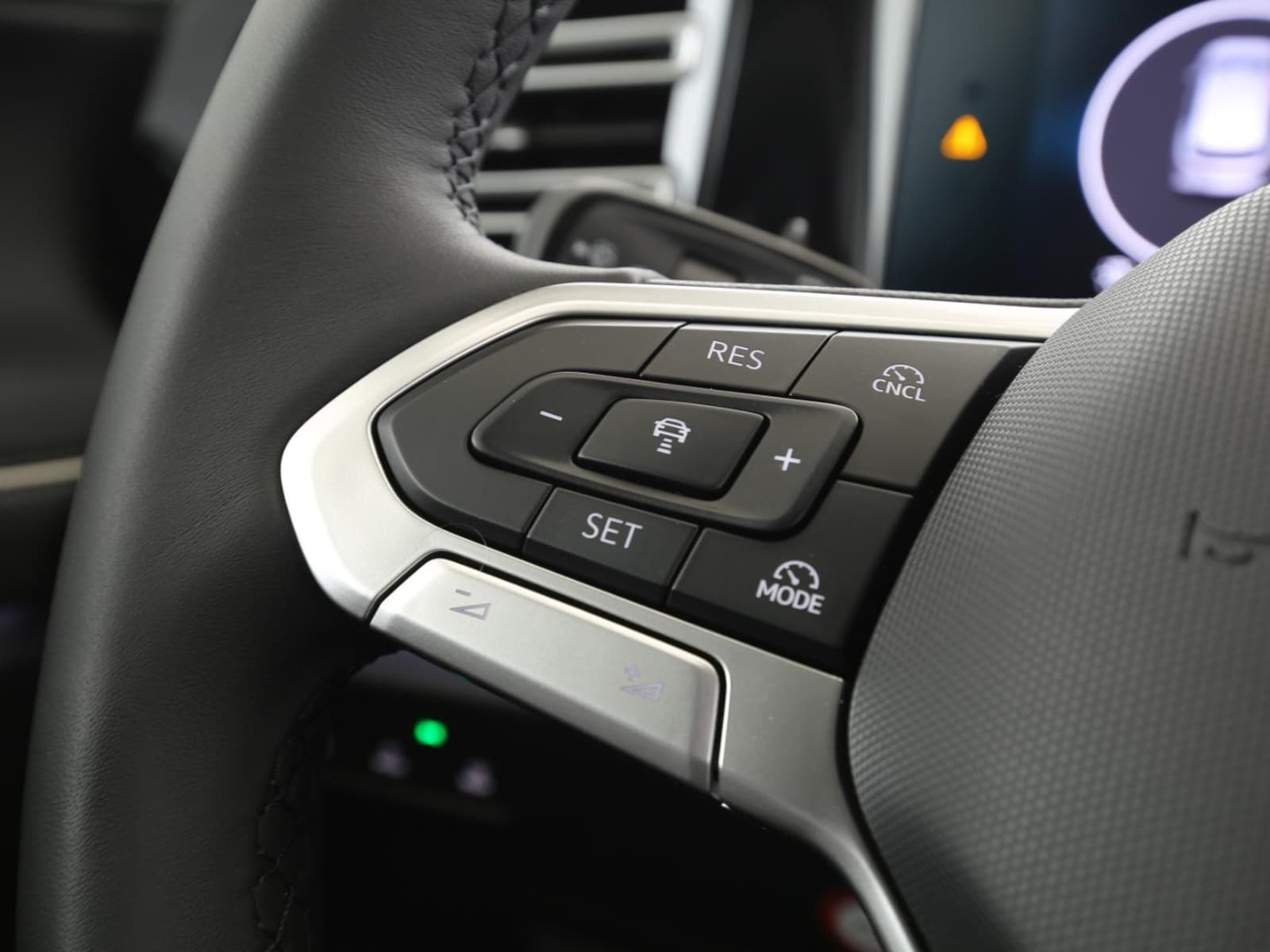 Volkswagen Tiguan – Bild 14
