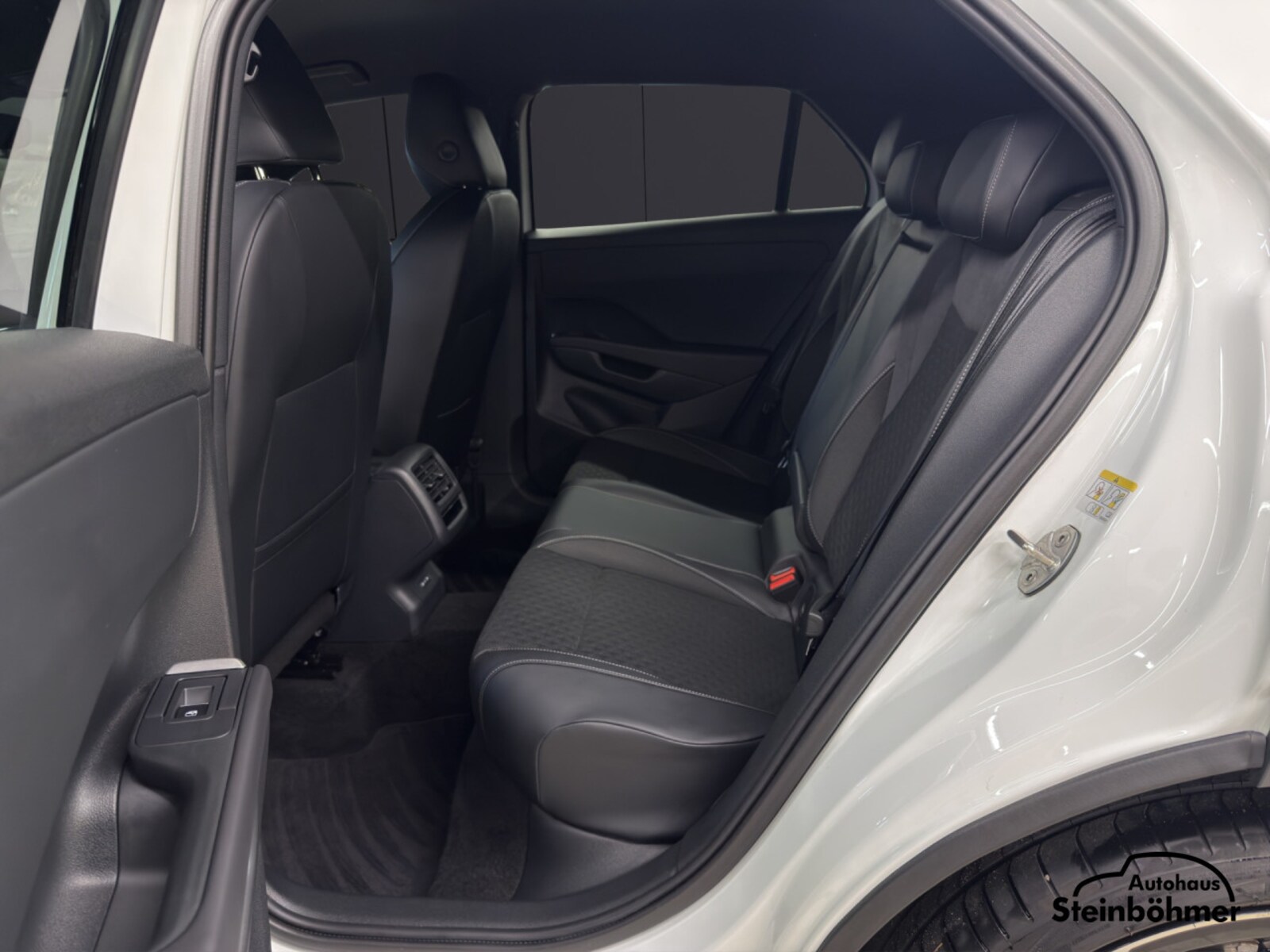 Volkswagen T-Roc – Bild 15