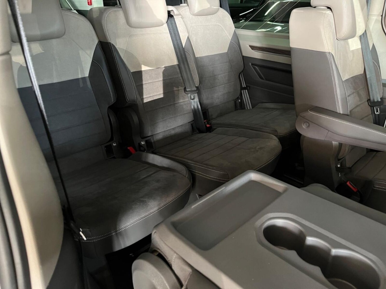 Volkswagen Multivan Langversion – Bild 17