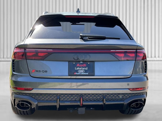 2026 Audi RS Q8 SUV performance