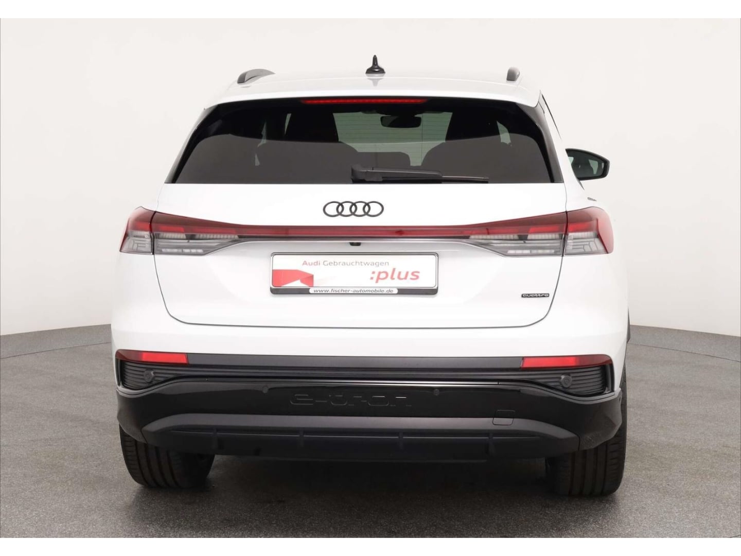 Bild über Audi Q4 e-tron 45 e-tron quattro - für weitere Informationen kontaktieren Sie den Audi Partner