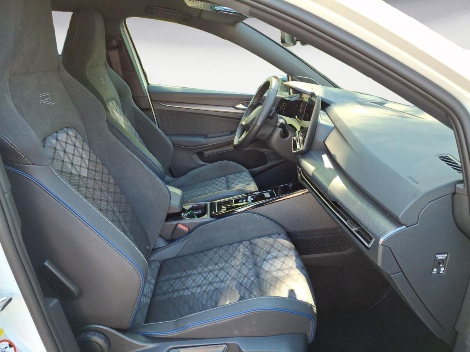 Volkswagen Golf – Bild 12