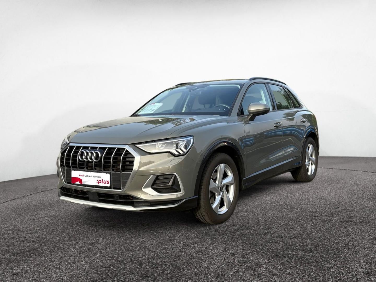 Bild über Audi Q3 advanced 35 TFSI S tronic - für weitere Informationen kontaktieren Sie den Audi Partner