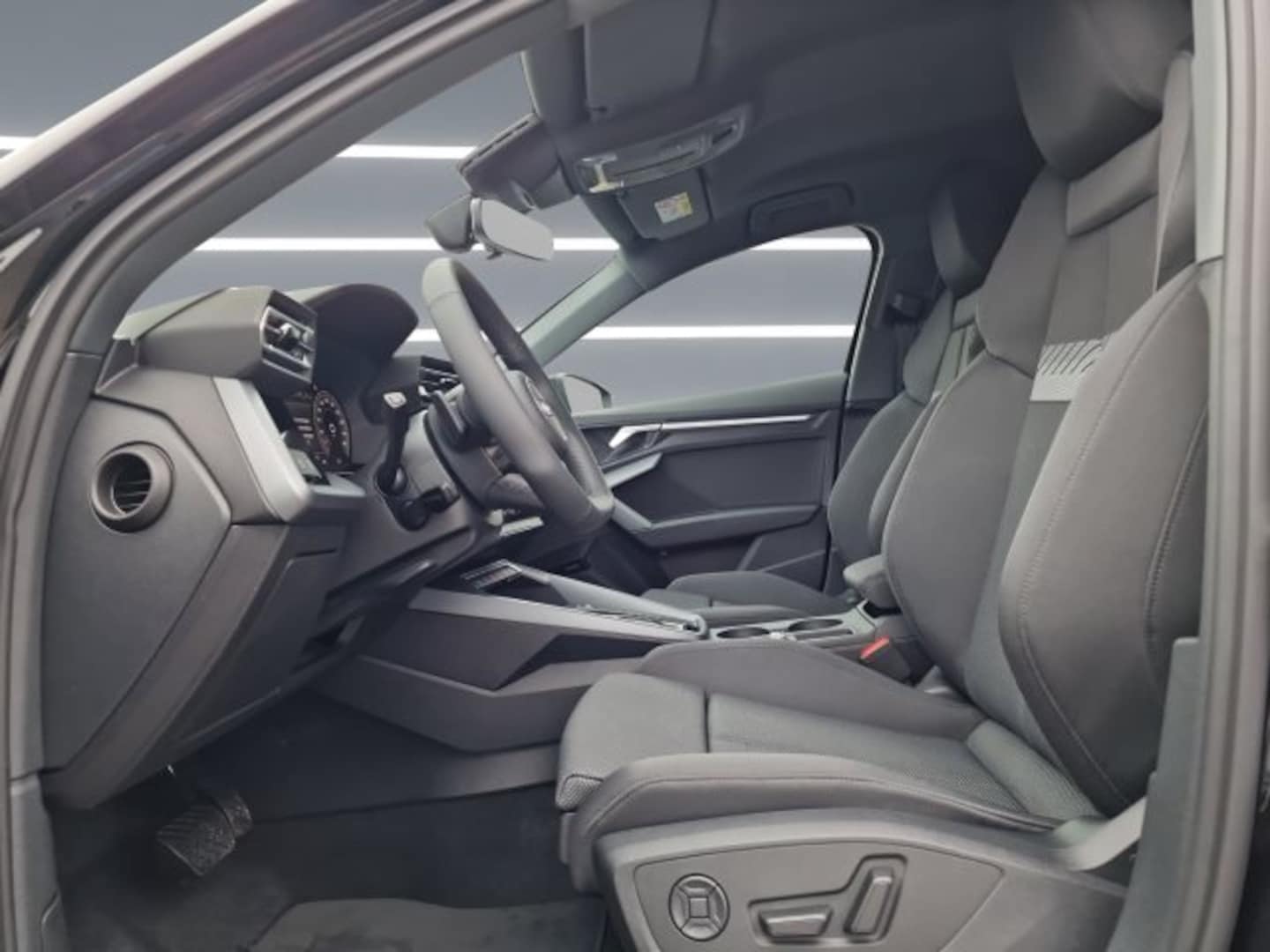 Bild über Audi A3 Sportback TFSI quattro S tronic - für weitere Informationen kontaktieren Sie den Audi Partner