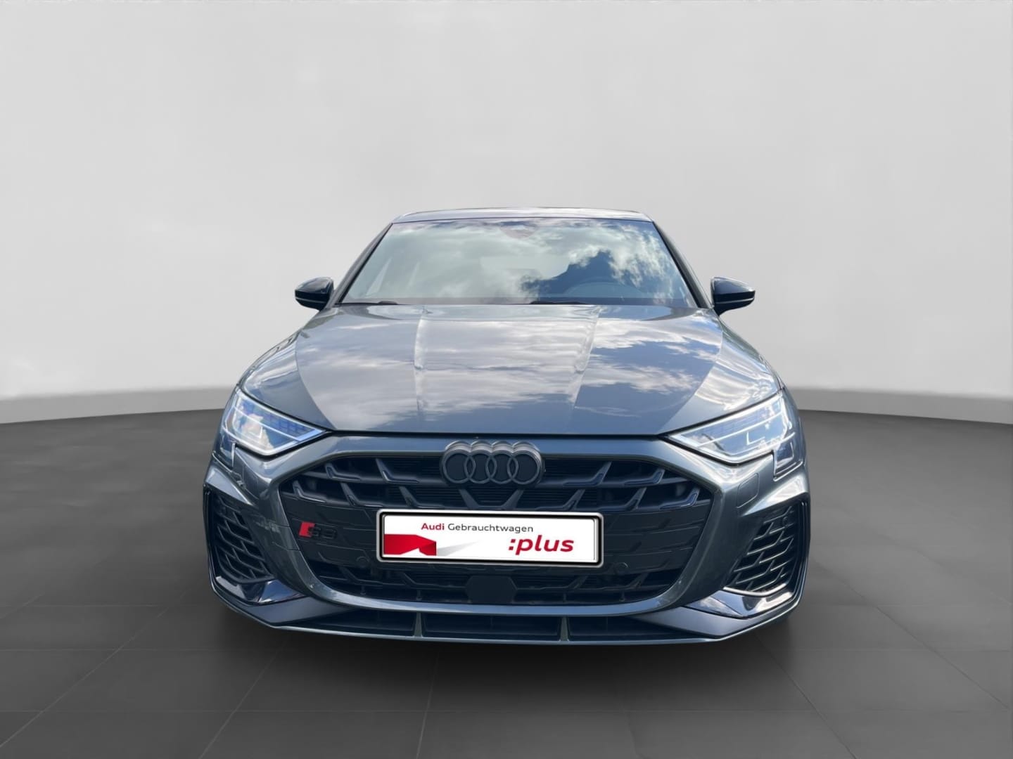 Bild über Audi S3 Sportback TFSI quattro S tronic - für weitere Informationen kontaktieren Sie den Audi Partner