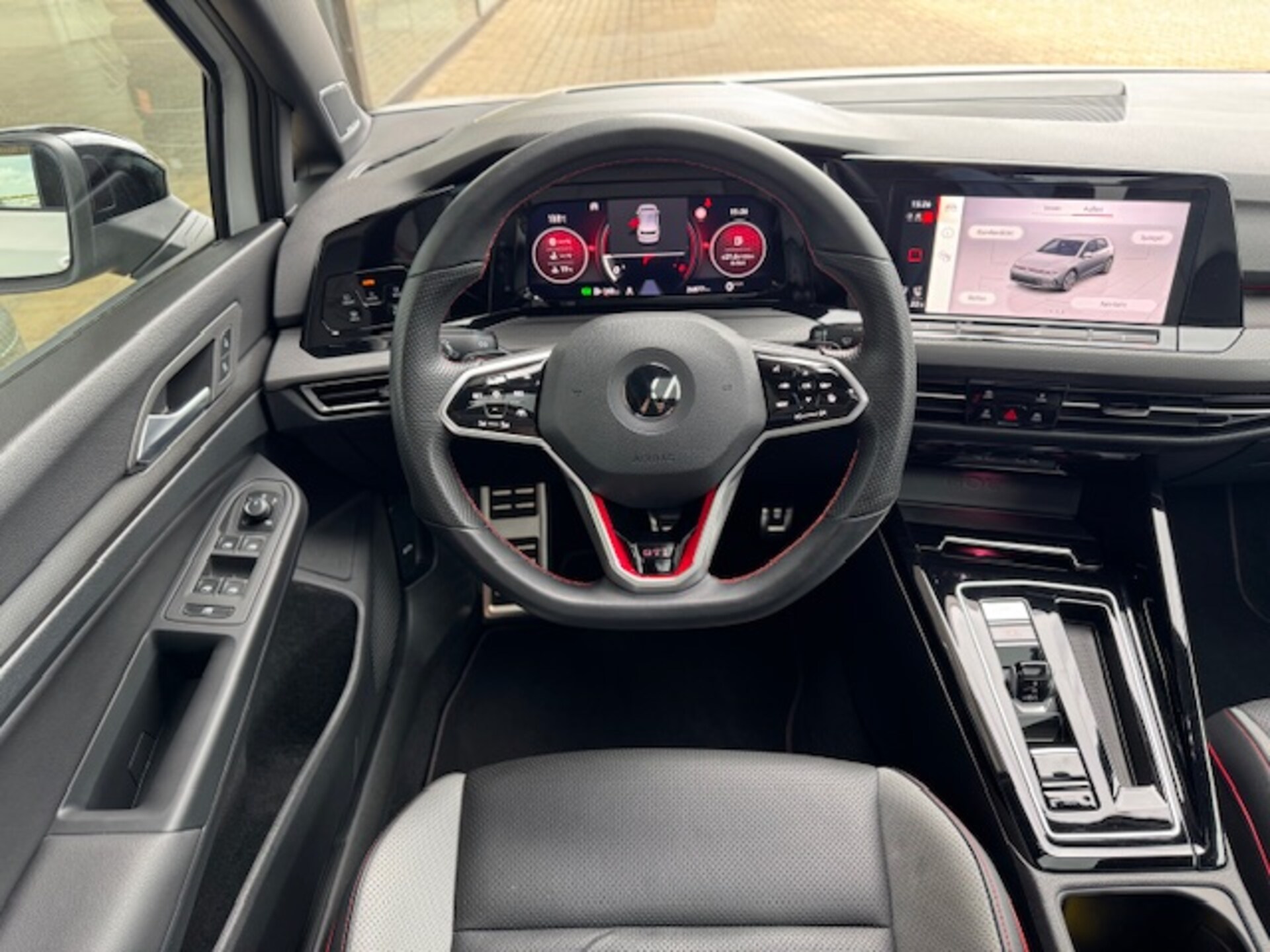 Volkswagen Golf GTI
