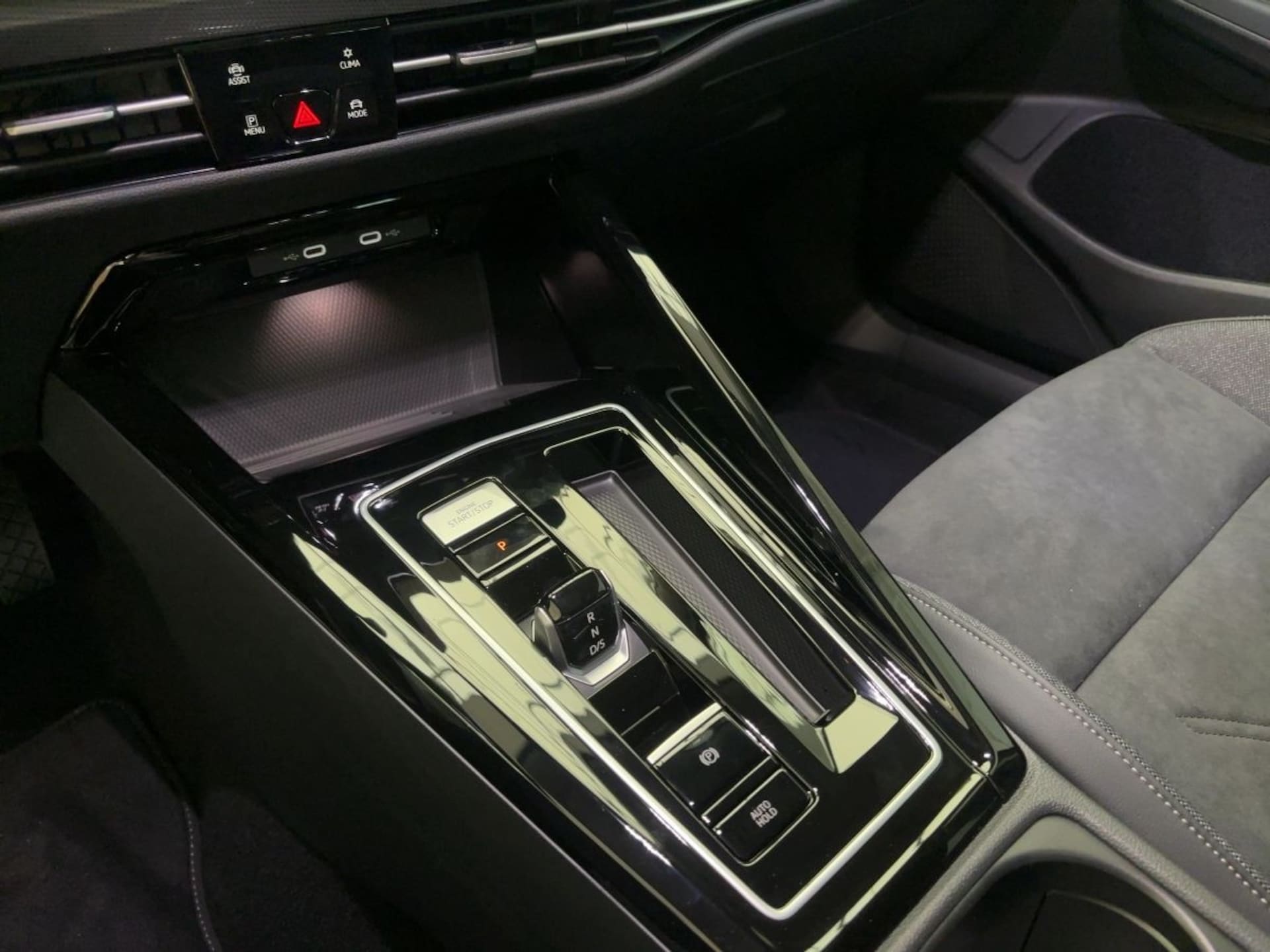 Volkswagen Golf Style