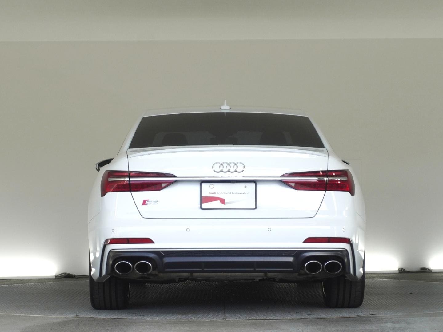 Audi S6 Sedan S6 TFSI 331(450) kW(PS) tiptronic for more details contact your dealer