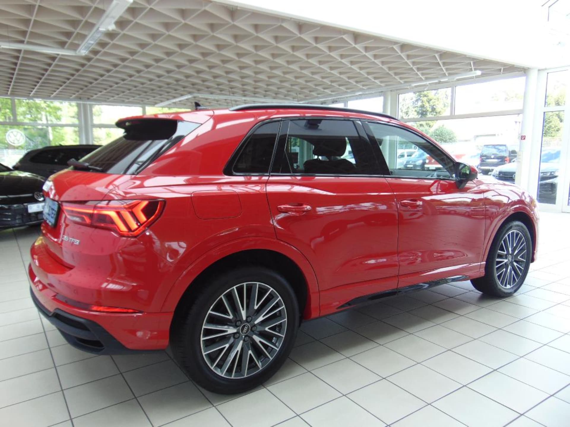 Audi Q3 SUV S line