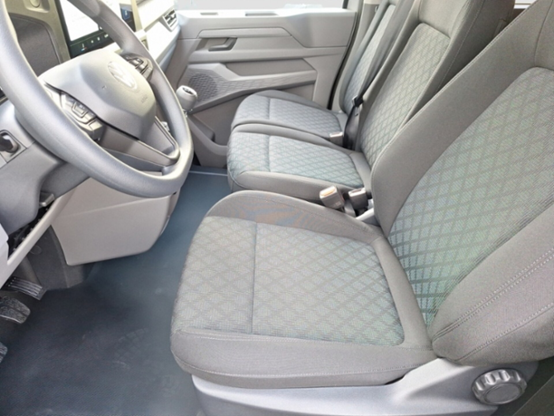 Volkswagen Transporter Kombi kurzer Radstand