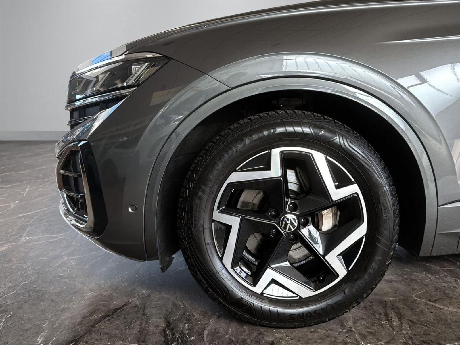 Volkswagen Touareg – Bild 4