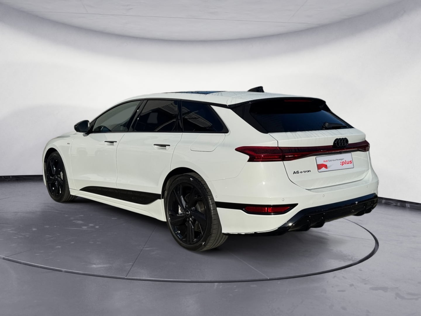 Bild über Audi A6 Avant e-tron S line business e-tron performance 270 kW - für weitere Informationen kontaktieren Sie den Audi Partner