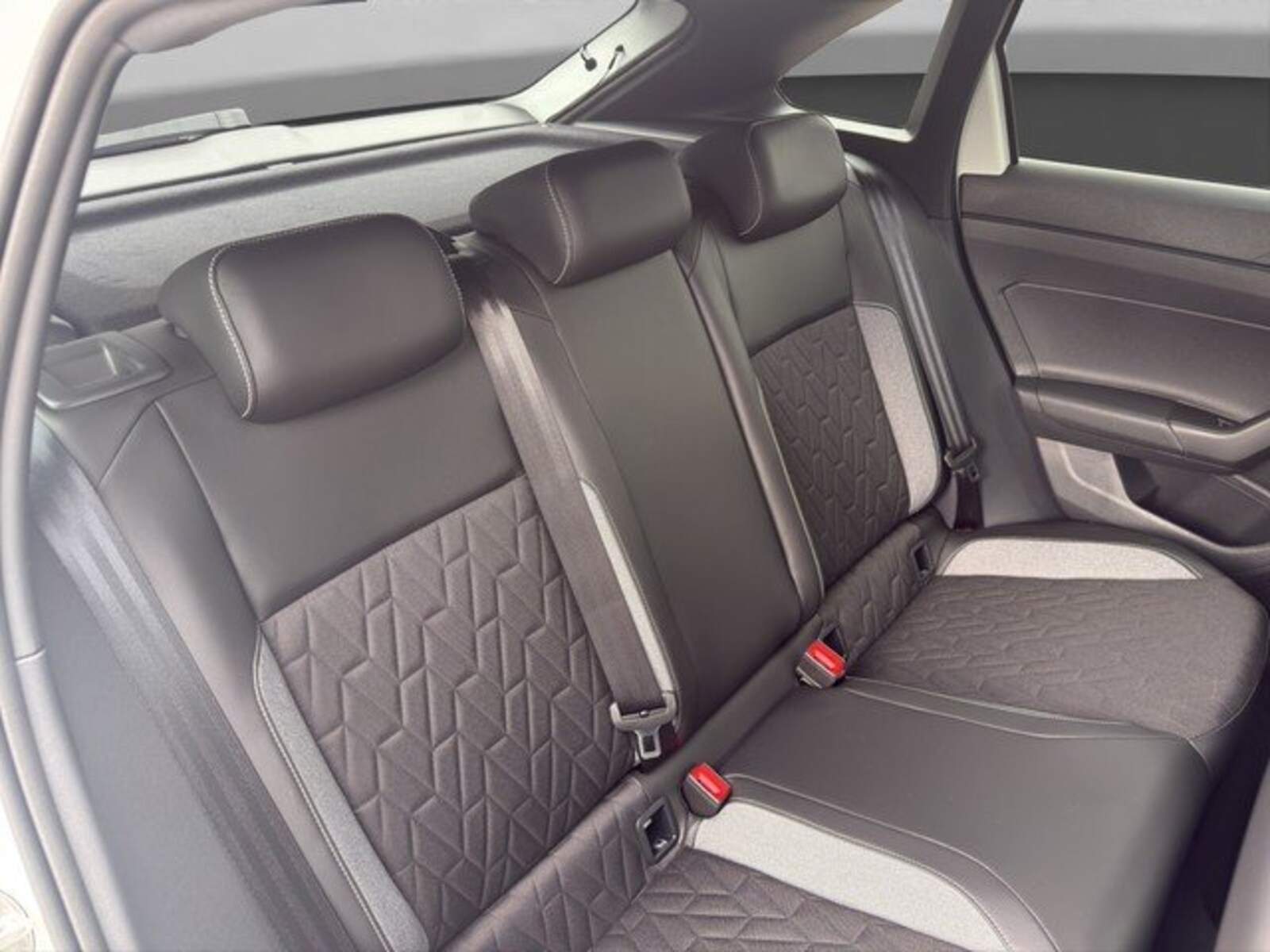 Volkswagen Taigo – Bild 8