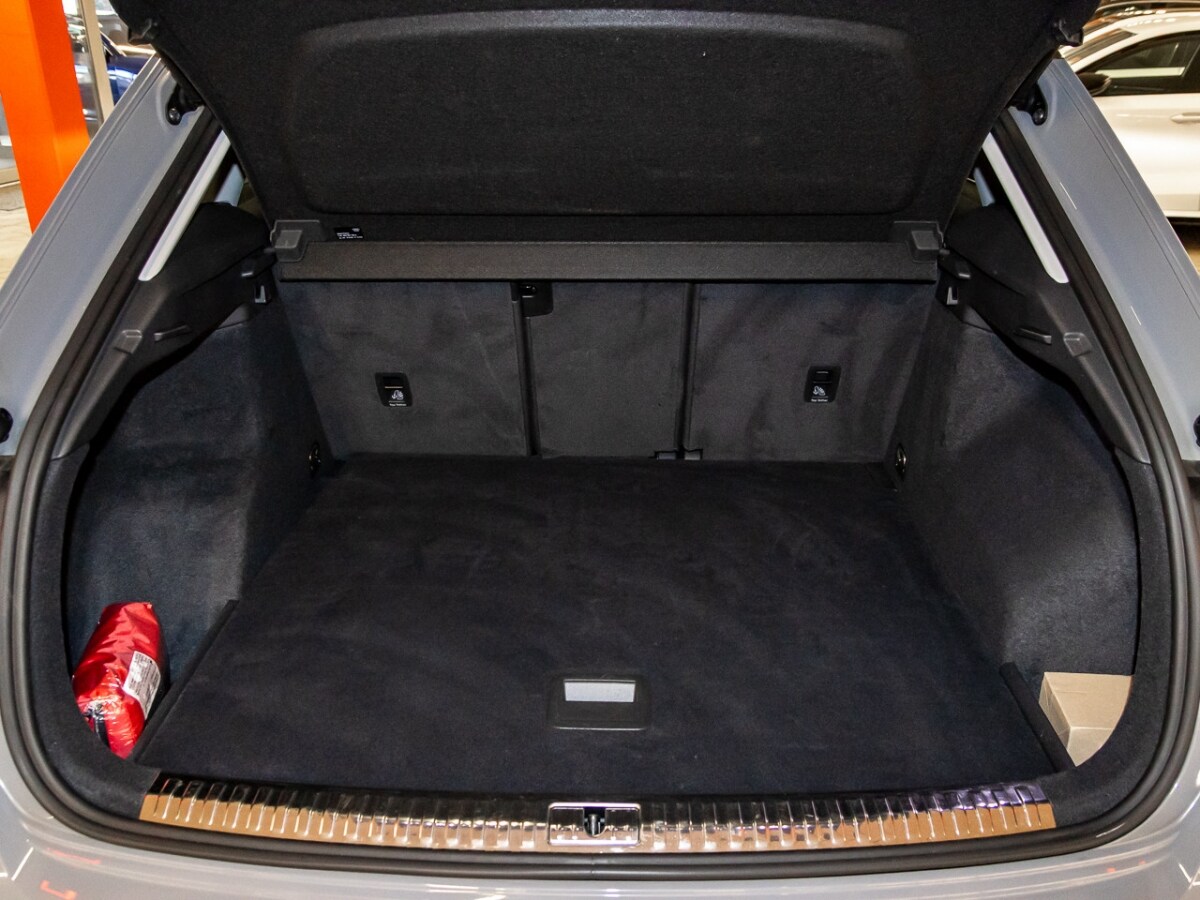 Image about Audi RS Q3 TFSI quattro S tronic