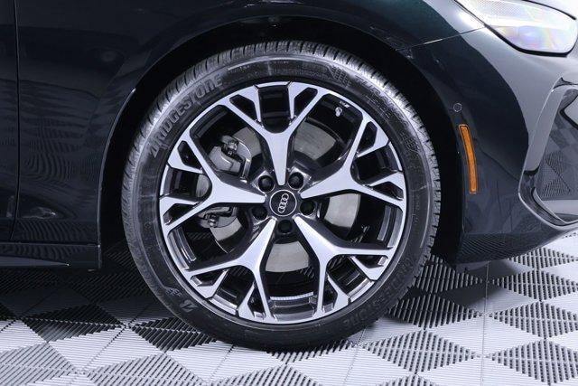 2026 Audi A6 Premium Plus - Photo 13