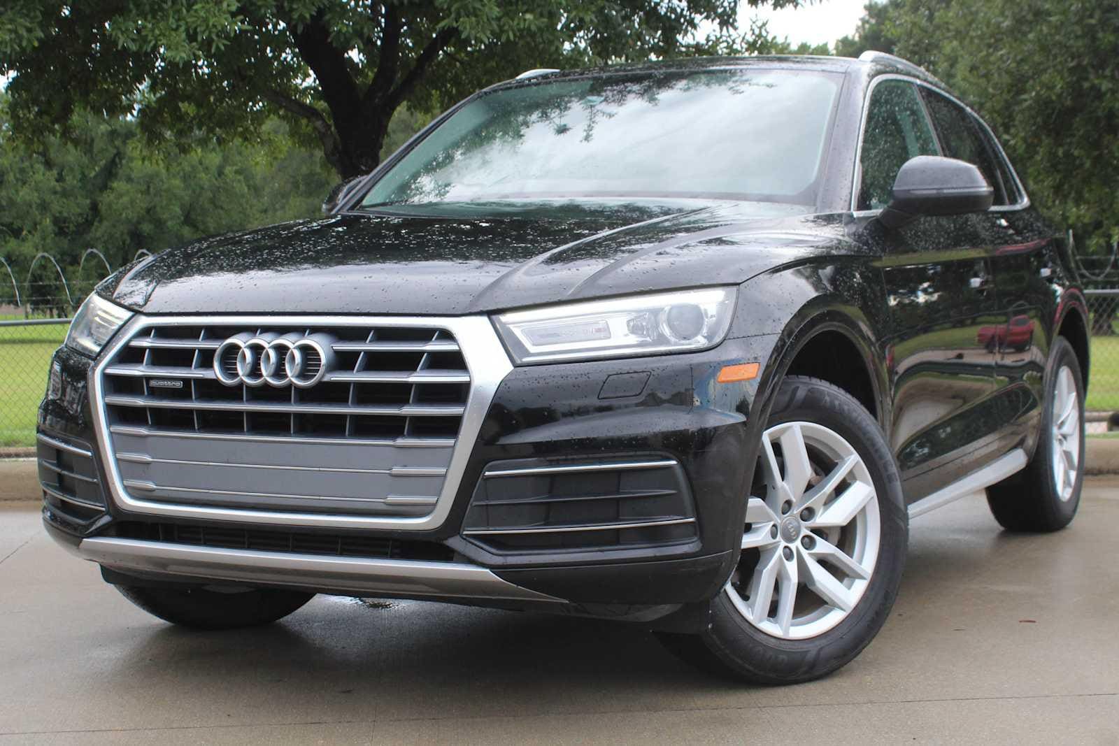 2020 Audi Q5 45 quattro S tronic Premium's photo