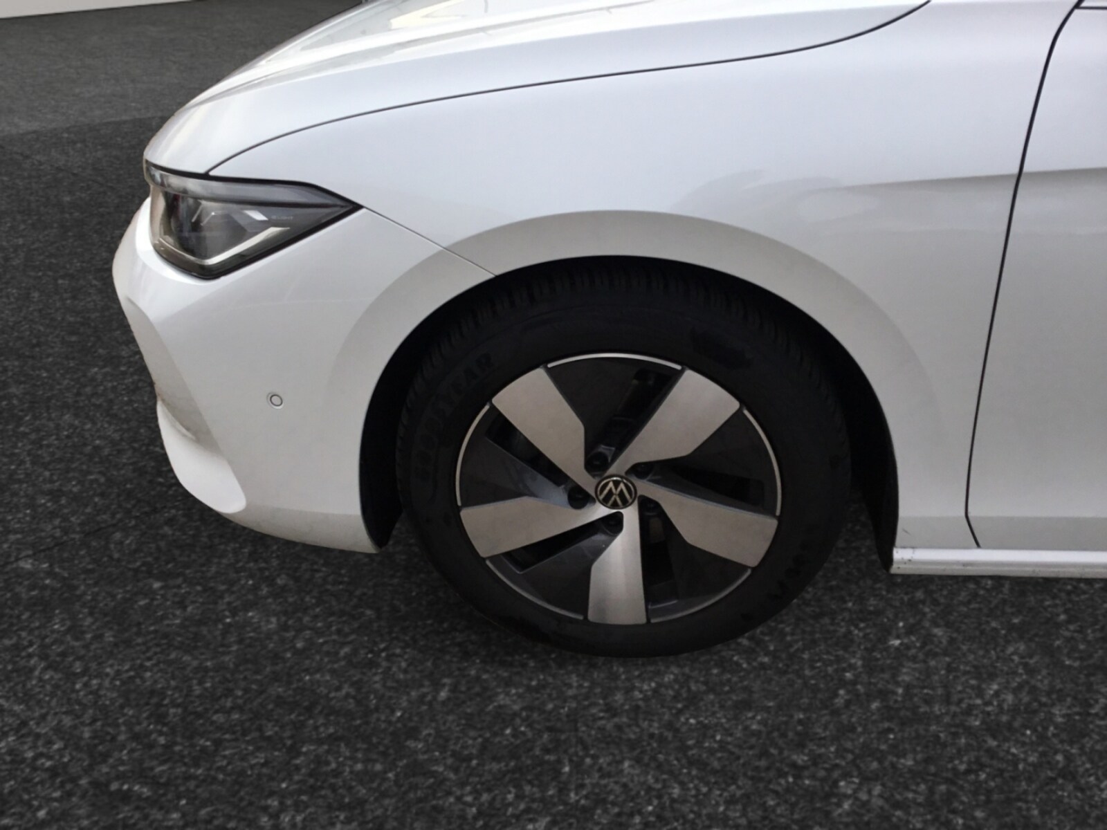 Volkswagen Passat – Bild 8