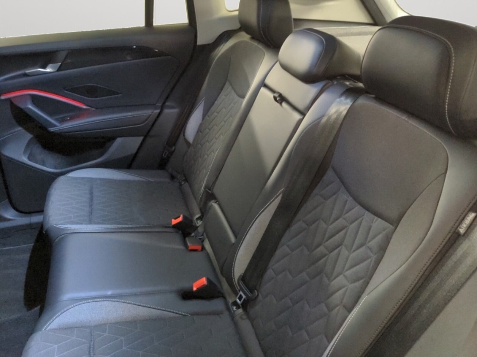 Volkswagen Tiguan – Bild 14