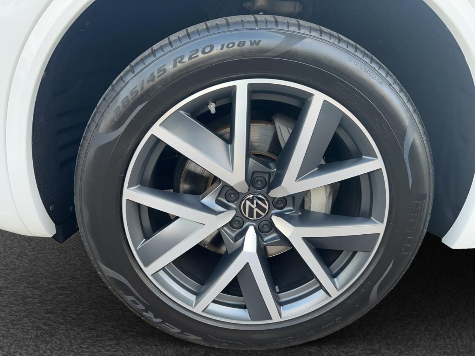 Volkswagen Touareg – Bild 12
