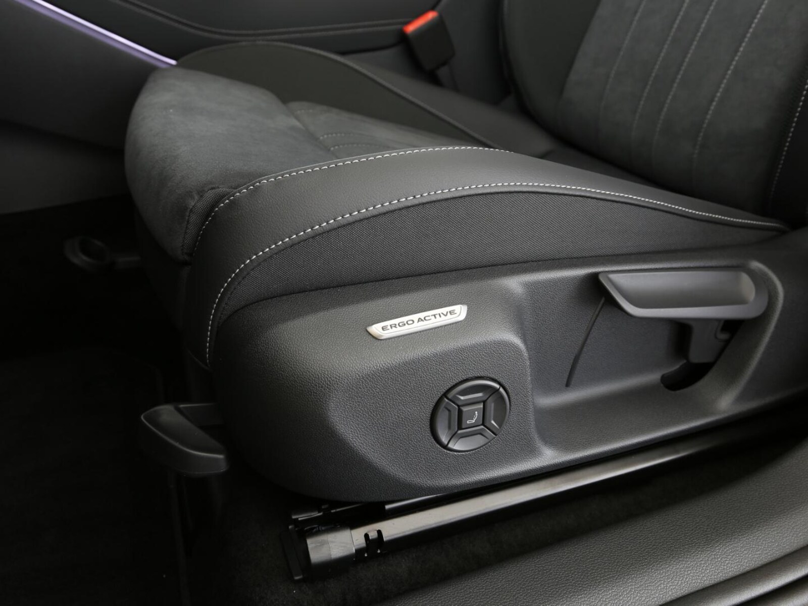 Volkswagen T-Roc – Bild 15