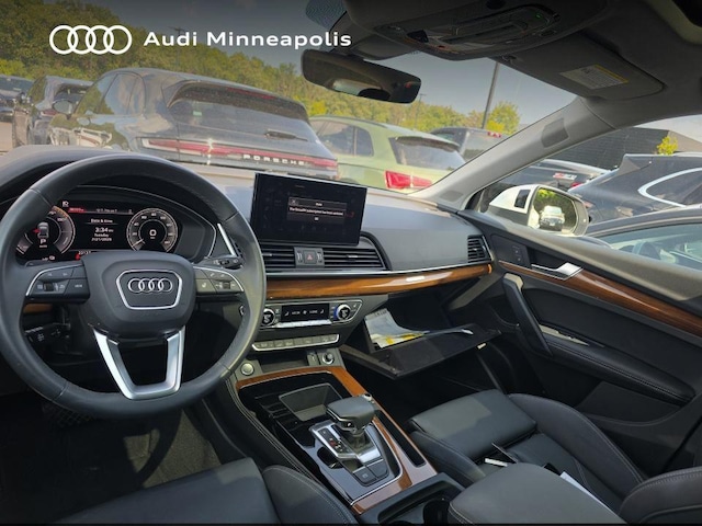 Used 2024 Audi Q5 Premium Plus with VIN WA1E2AFY1R2039730 for sale in Minneapolis, Minnesota