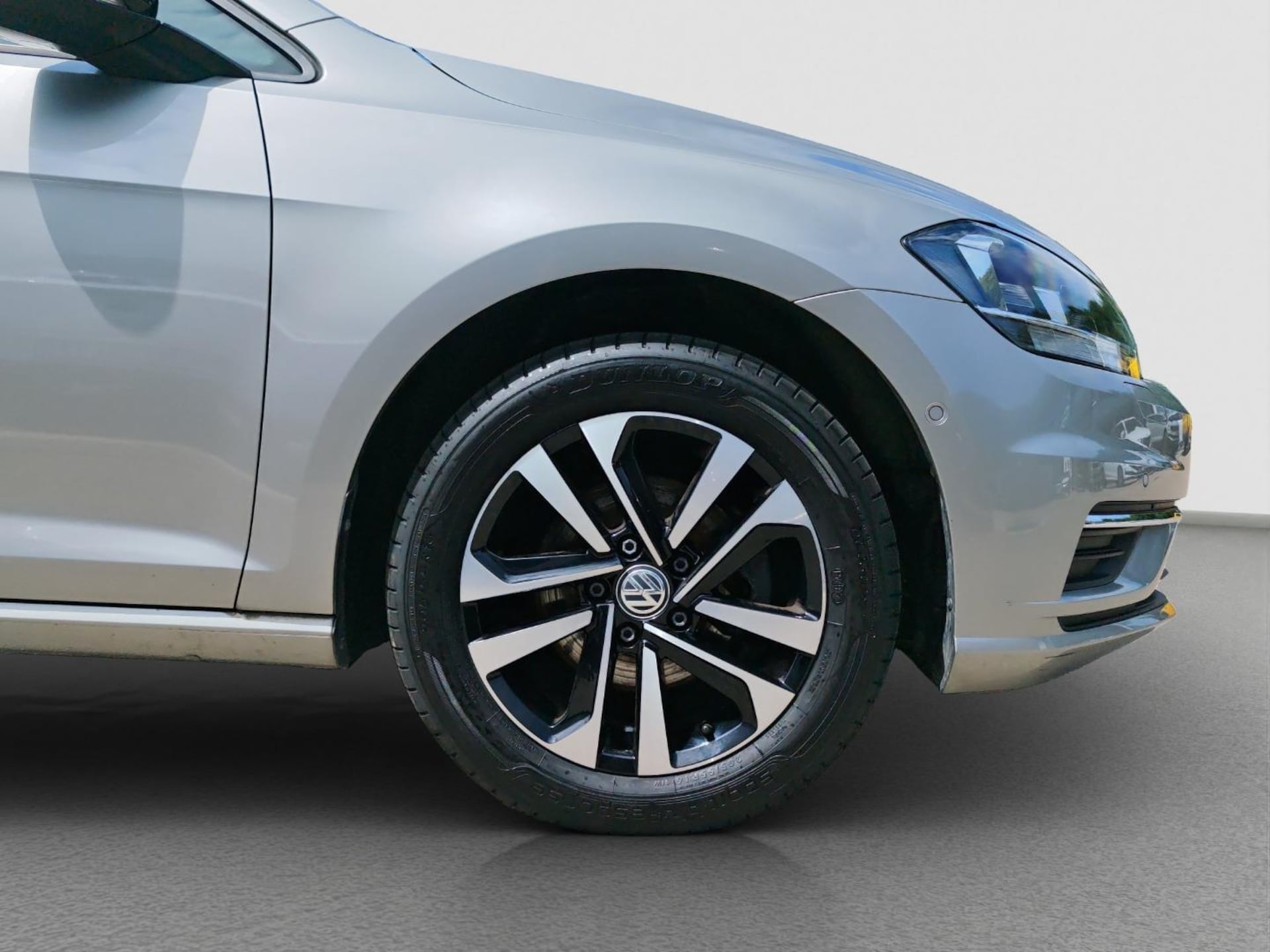 Volkswagen Golf IQ.DRIVE