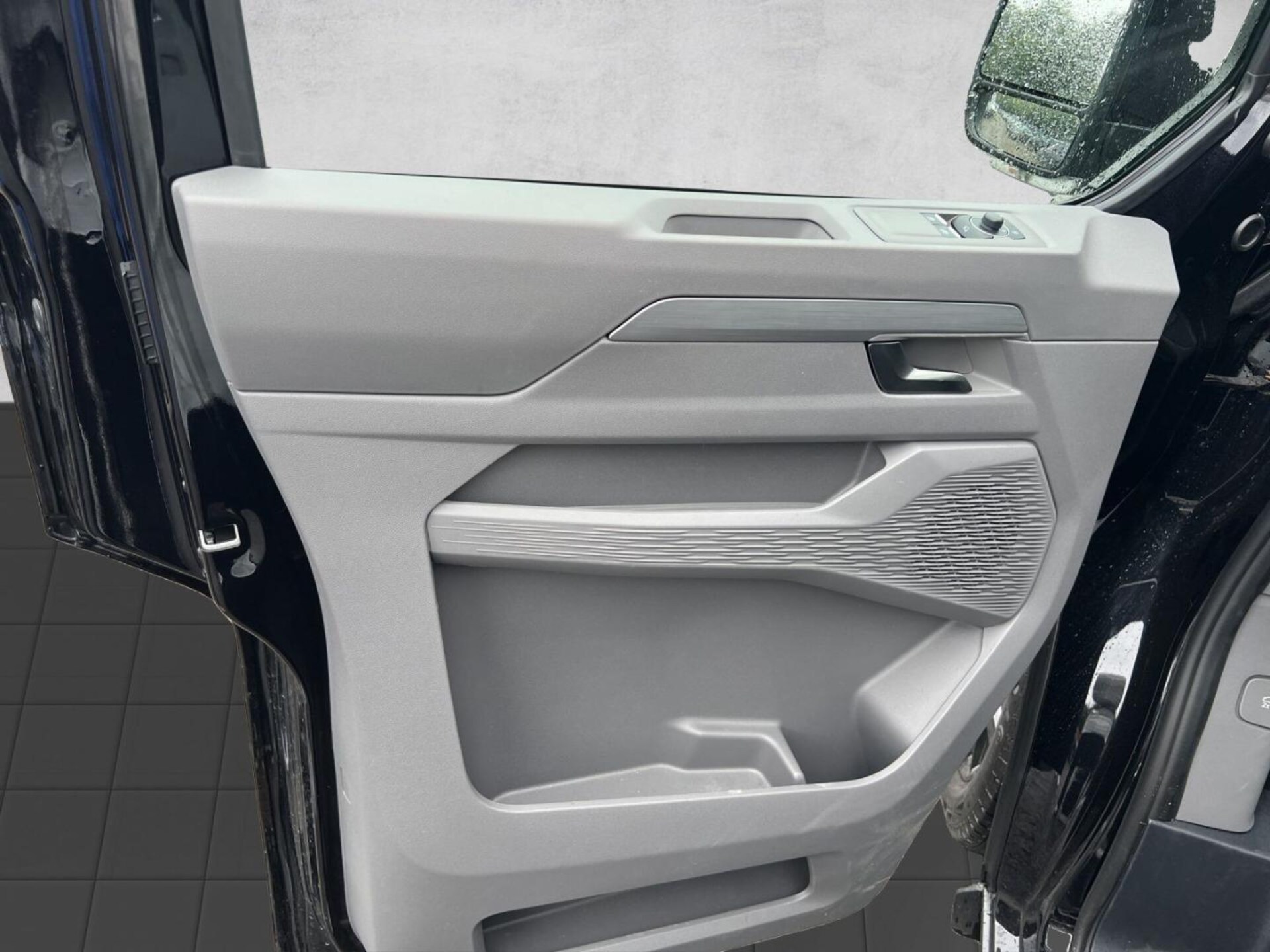 Volkswagen Caravelle langer Radstand Life